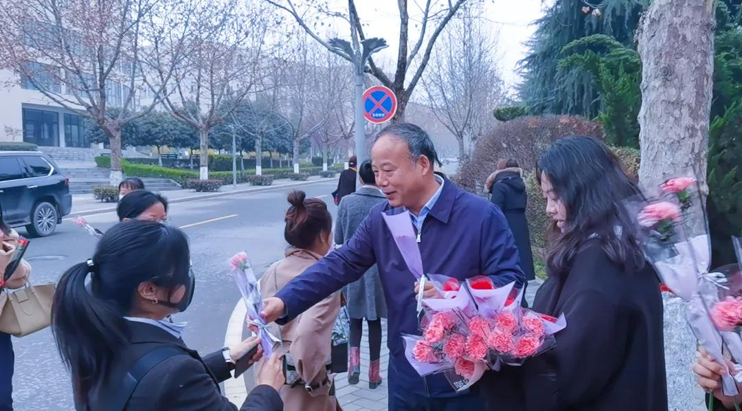 暖心又浪漫！一起来看看西安培华学院别样的女神节