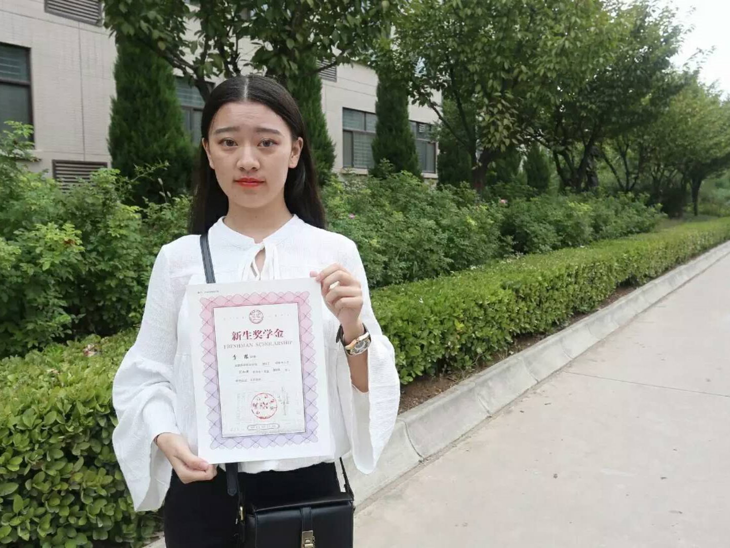 李根 2017届网络与新媒体