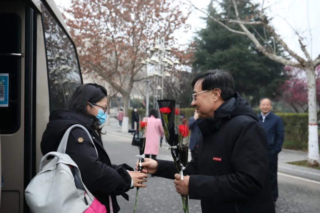 暖心又浪漫！一起来看看西安培华学院别样的女神节