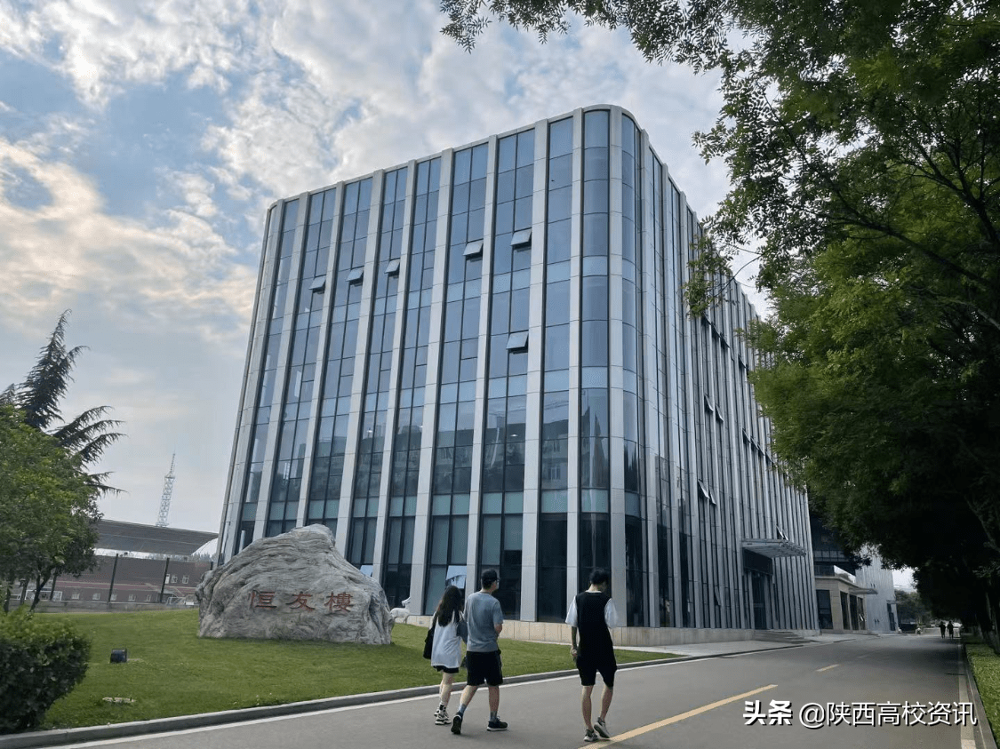 西安培华学院，越来越好