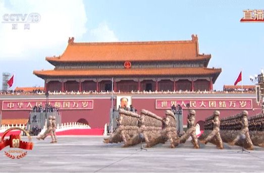【培华人故事】培华人胡宗祥，天安门受阅！
