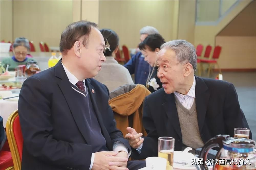 “培”您共度最温情的节日，西安培华学院举行重阳节团拜会活动