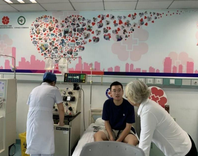 正在上传... 9e4ae26a26ad49128f8f6f26039277c1.png