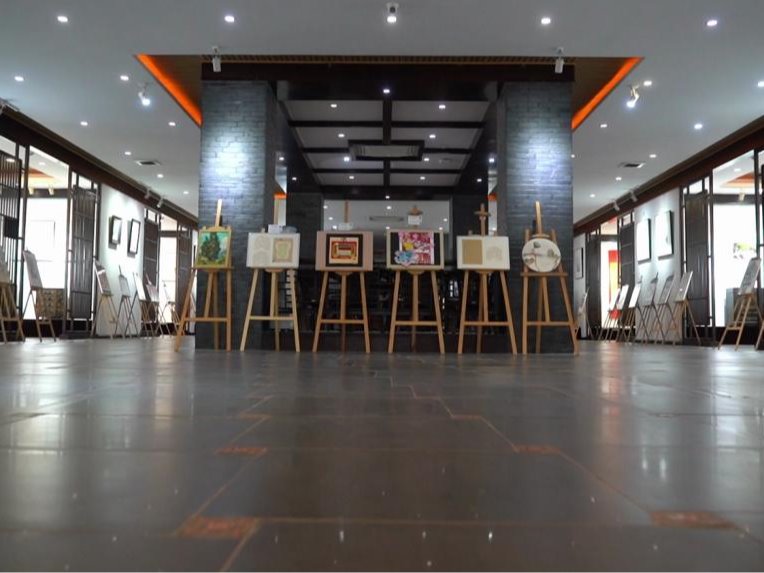 迎校庆师生书画摄影展艺术展启动