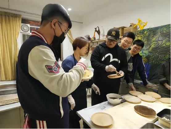 【培华人故事】这位老师，让漆艺非遗与现代美学完美融汇