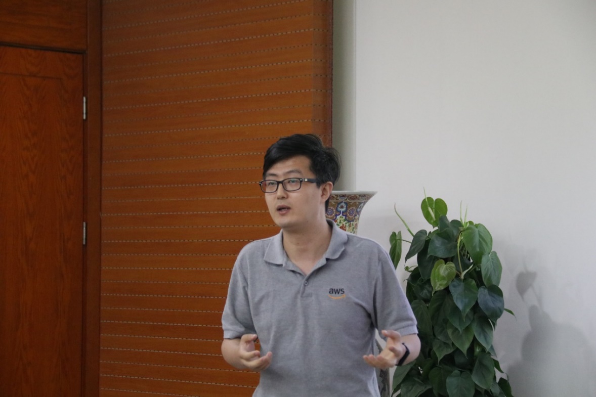 说明: C:\Users\Administrator\Desktop\校企合作\校企合作\IMG_1192.JPG 说明: C:\Users\Administrator\Desktop\校企合作\校企合作\IMG_1192.JPG