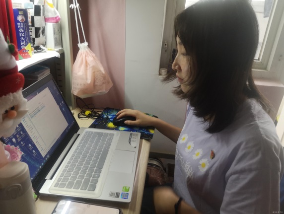 http://www.peihua.edu.cn/__local/D/A5/D4/19F68E4F81F666C4AAB7E537781_0155172C_C8E54.jpg?e=.jpg