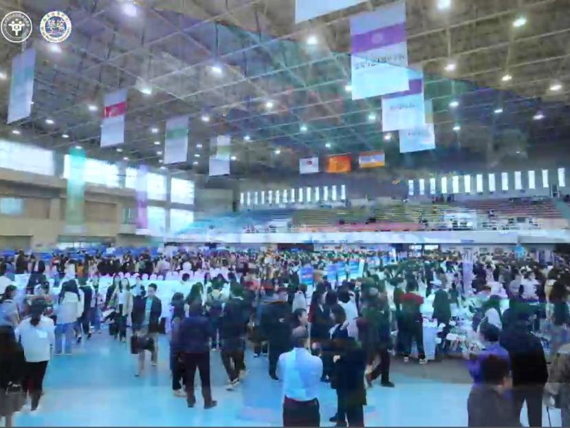 陕西省2023年大中城市联合招聘高校毕业生秋季专项活动启动仪式在培华举办