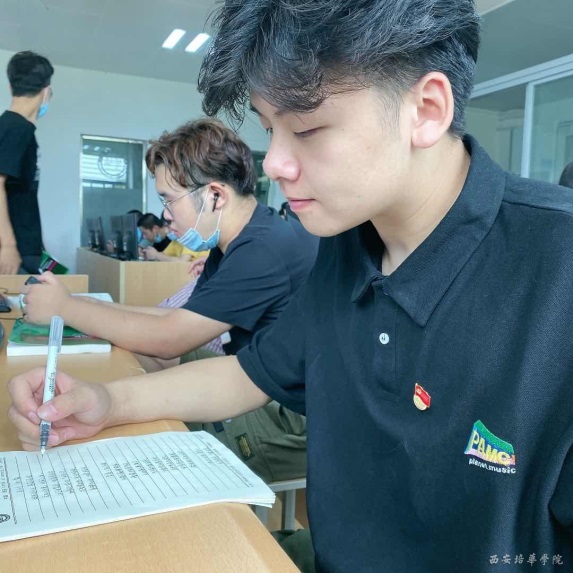 http://www.peihua.edu.cn/__local/D/04/8F/DDDE3F7EE94C066B97795C01191_07FED411_1DE2F.jpg?e=.jpg