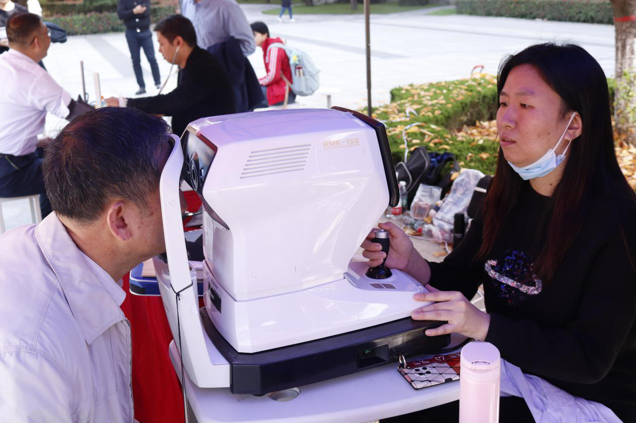 http://www.peihua.cn/__local/F/93/90/D9AF4DB11005B6F7ADC20349132_8ED4668E_FBEF0.png?e=.png