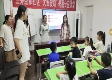 西安培华学院青年学子暑期“三下乡”:千名骄子燃情实践 万里青春共绘华章_fororder_图片17