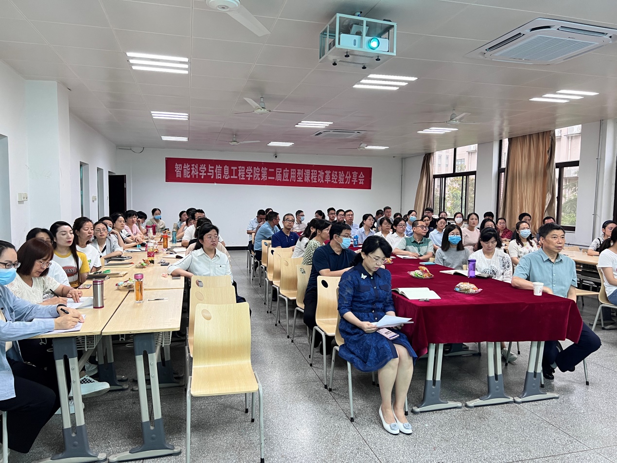 说明: d:\Documents\WXWork\1688850284374758\Cache\Image\2022-07\d8316d5e-6430-45fe-8c57-421c0732594d.jpg